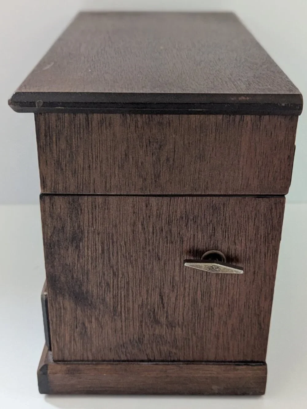 Vintage Royal Sealy Wooden Musical Jewelry Box Red Lined Drawers
